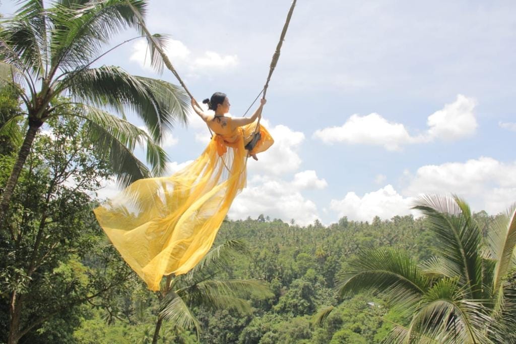 WhatsApp Image 2025-02-04 at 10.48.13 Tour and Travel Shuttle Bali
