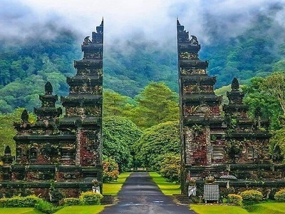 gerbang-handara